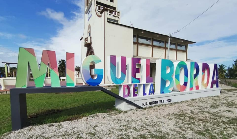 Desmayos y gritos entre adolescentes generan preocupación en comunidad de Miguel de la Borda 