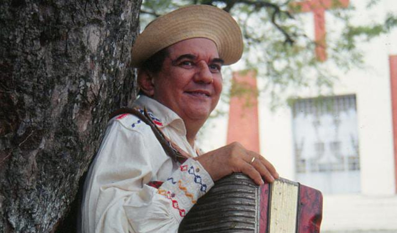Yin Carrizo fallece a los 87 años, el maestro del acordeón que marcó la múisca típica panameña 