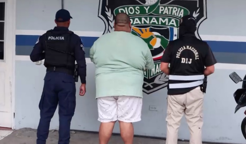 Aprehenden a dos exfuncionarios del Ifarhu por presunto blanqueo de capitales 