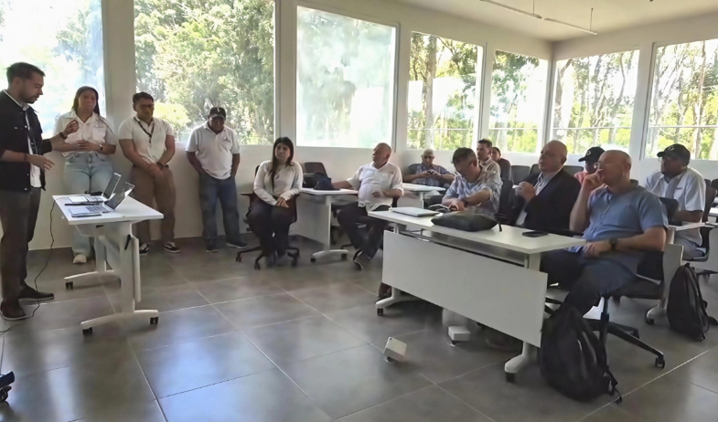 Expertos de Israel llegan a Azuero para buscar respuestas a la crisis del agua 