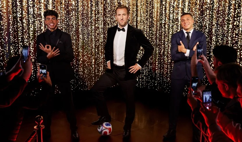¿Favoritismo por Kane? Así colocaron las figuras de cera antes del Balón de Oro 