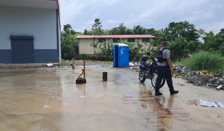 Ataque a tiros deja dos hombres heridos en Altos de Los Lagos 