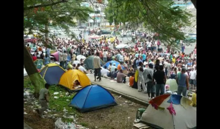  Hasta el momento, en Panamá hay unas 2.237 personas que mantienen el estatus de refugiado, y el 80 % de ellos son colombianos, dijo la directora de la Oficina para la Atención de los Refugiados (ONPAR), Yanibeth Calvo, indicó el Ministerio de Gobierno y Justicia (Mingob) del país centroamericano en un comunicado.EFE/Archivo