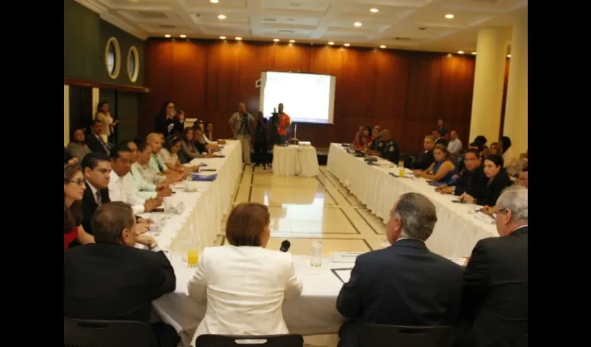 Reunión de mucha importancia social y de justicia 