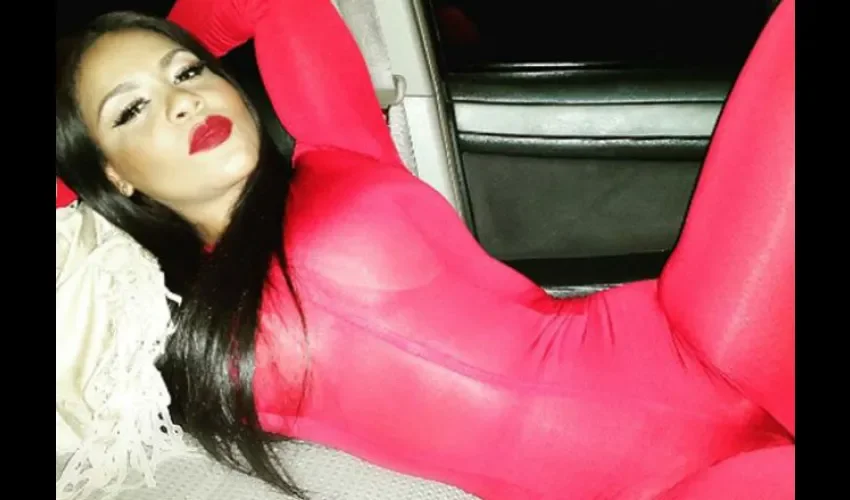 "La Willa" sexy.