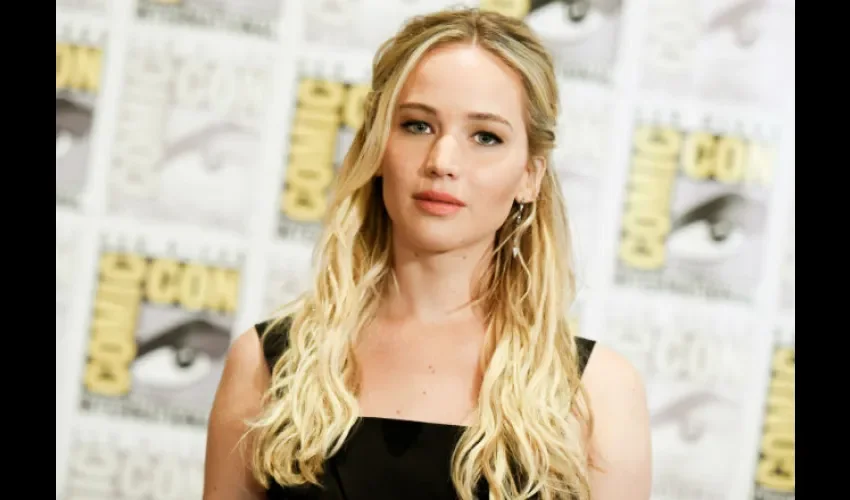 Jennifer  Lawrence