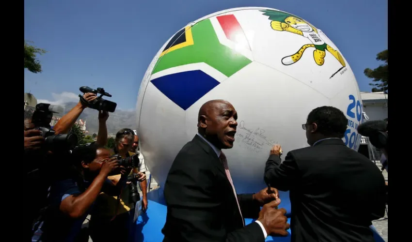 Tokyo Sexwale