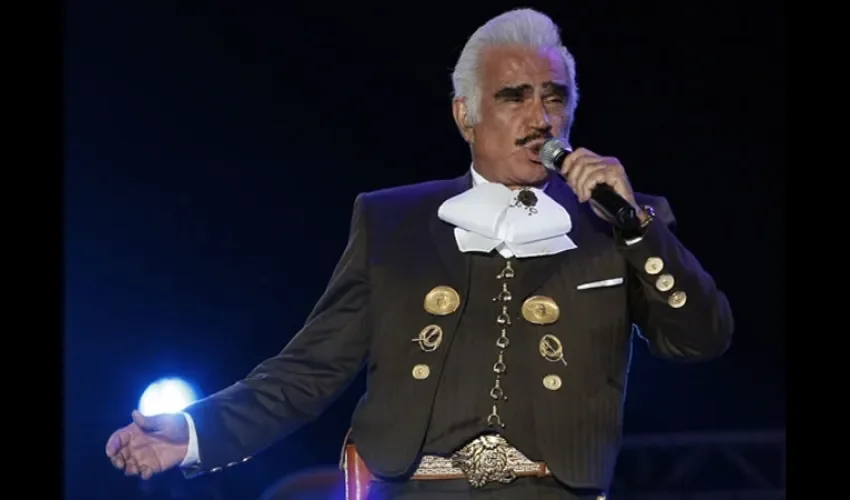  Vicente Fernández