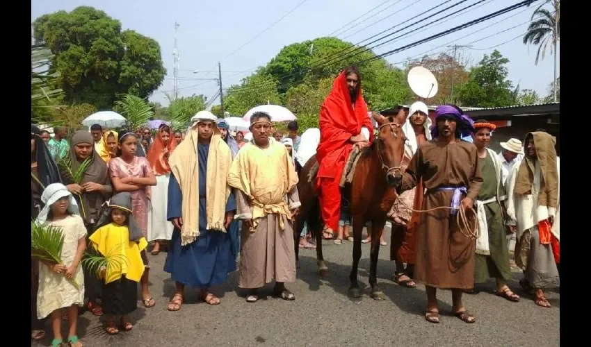 Dramatización de "La entrada triunfal de Jesús", en el distrito de Río de Jesús, en la provincia de Veraguas. José Manuel Adames