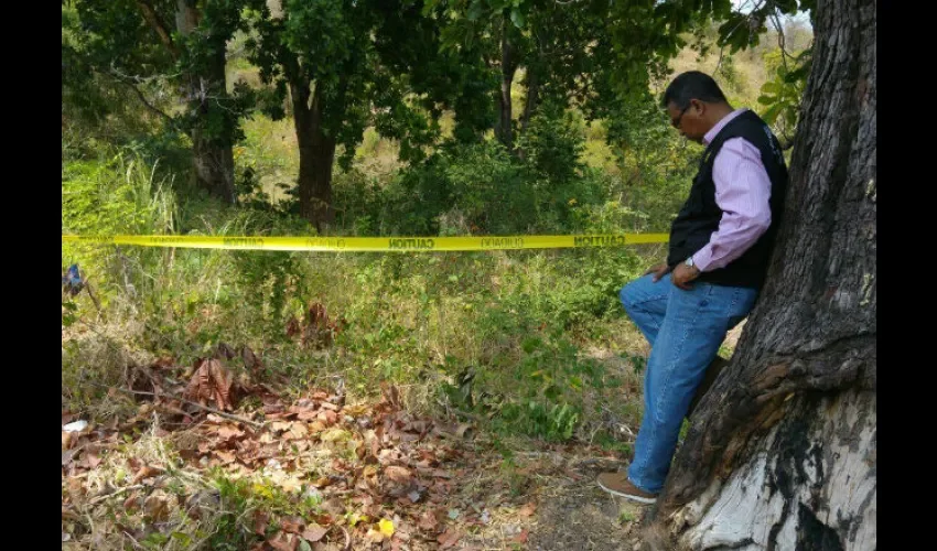 Cadáver en las trancas 