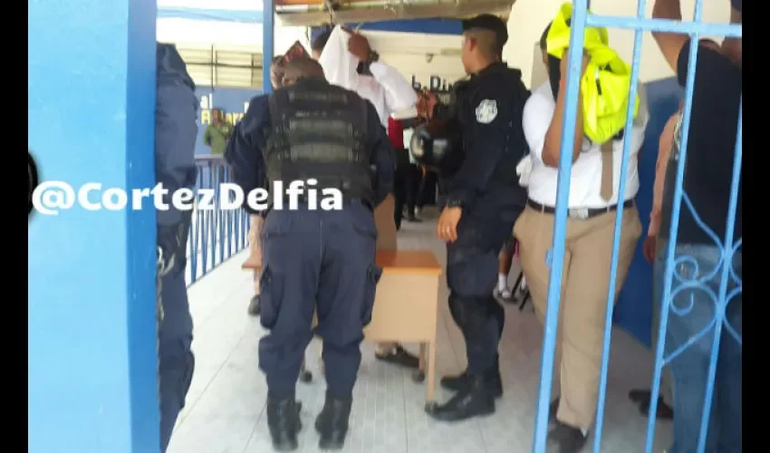 Estudiante fue herido de bala en el colegio Rufo A. Garay de Colón