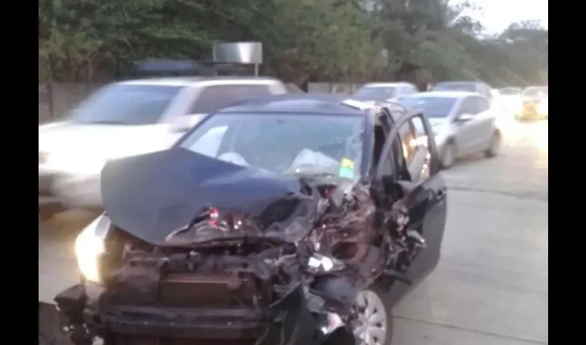 Accidente en la vía Centenario 