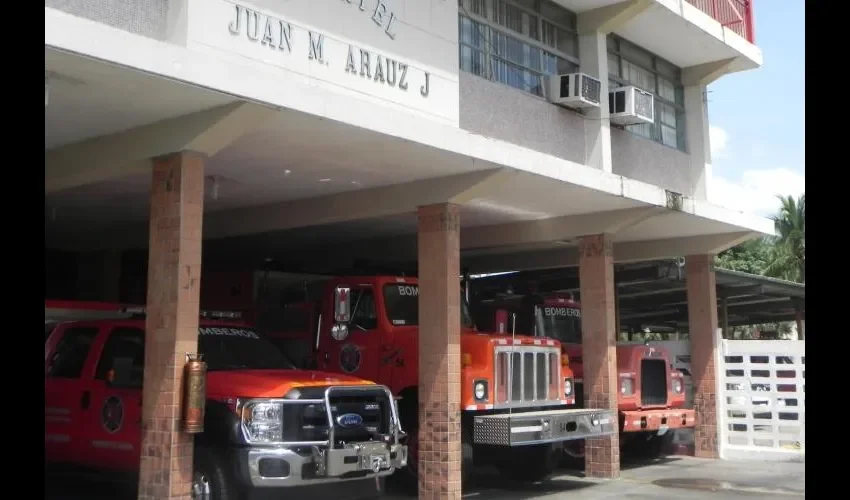 Callender  dijo que lo más recomendable es  que cada sector tenga una estación de bomberos. FOTO: ARCHIVO