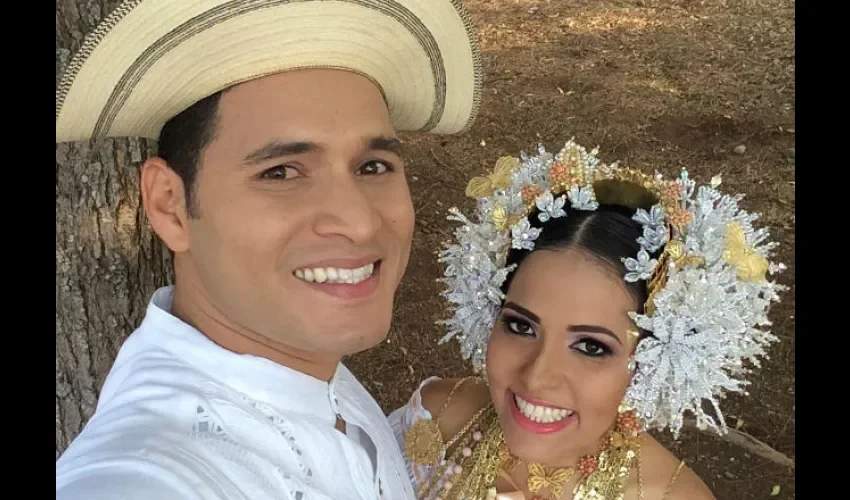 Novios felicices. 