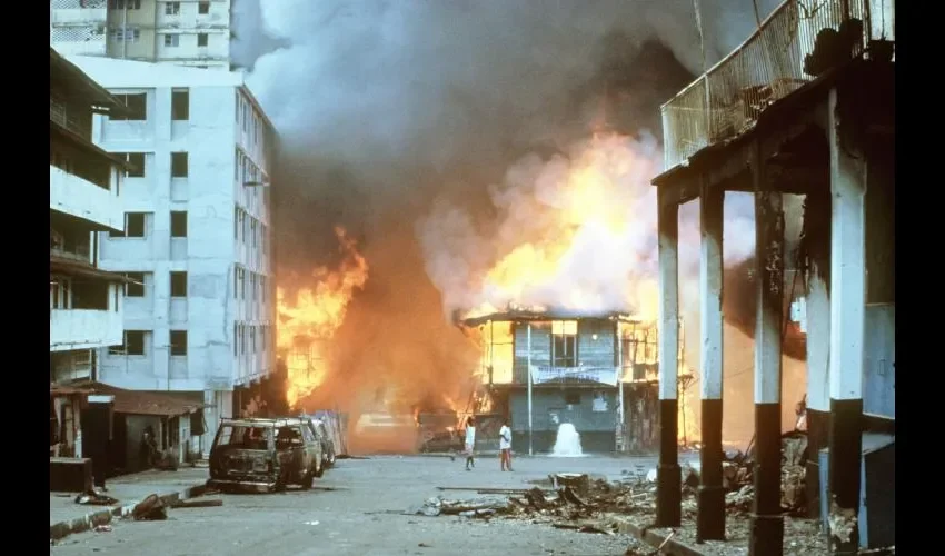 Panameños piensan que se puede repetir la historia de la invasión del 20 de diciembre de 1989.  FOTO: ARCHIVO