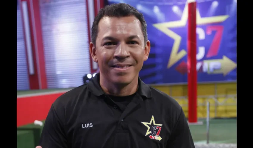 Luis Casis. 