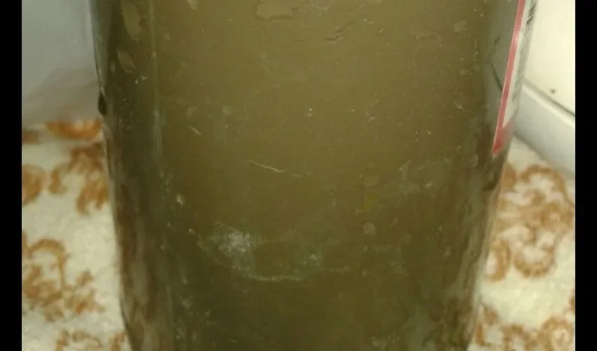 Agua en Colón