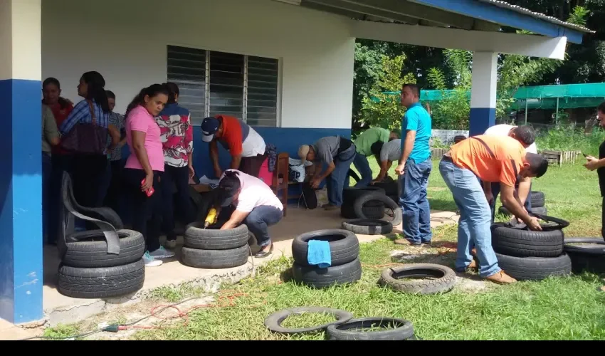 Reciclaje en escuelas de Herrera