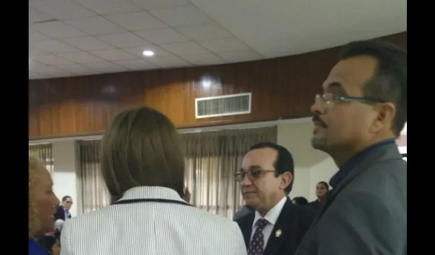 Eduardo Flores