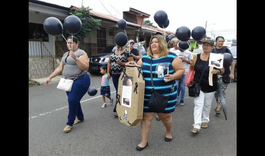 Afectados por dietilenglicol en Herrera