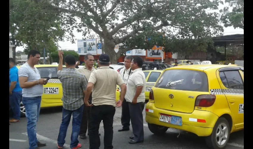 Taxistas en La Chorrera