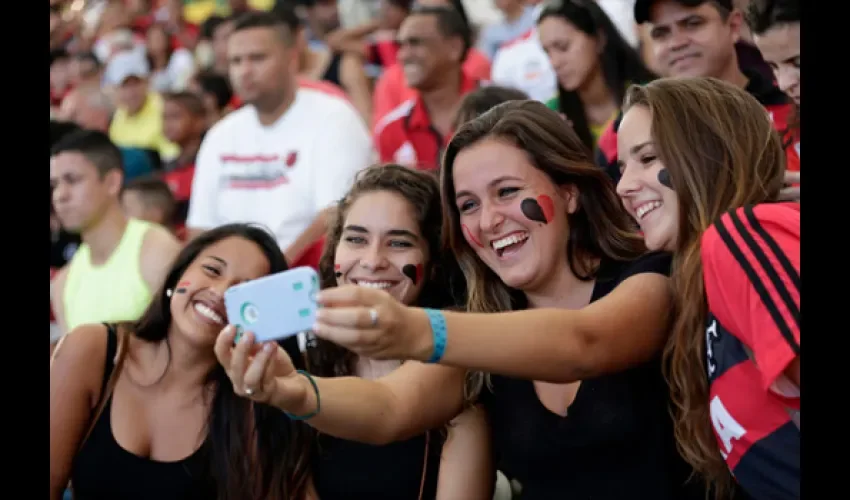 SELFIE