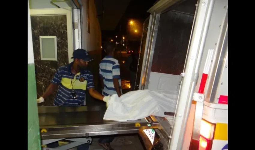 Mujer muere ahogada en Colón 