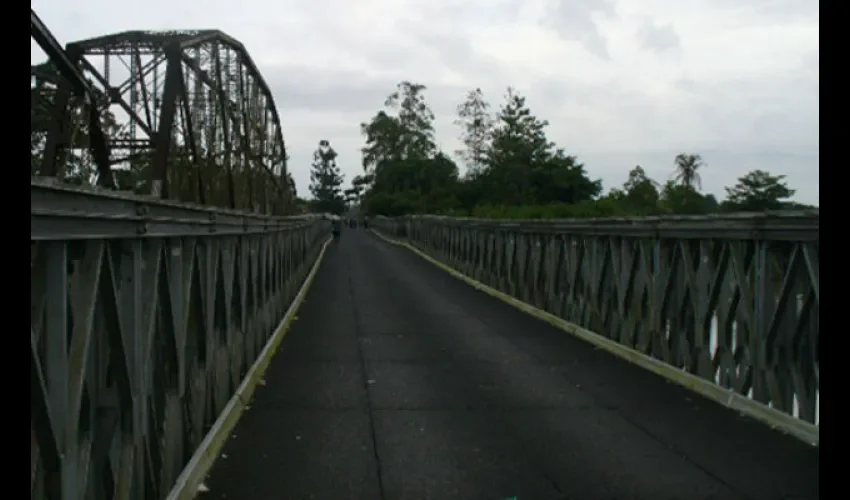 Puente Río Sixaola