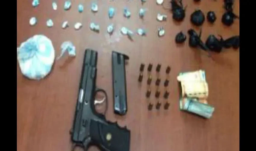 Droga y arma en Boquete. 