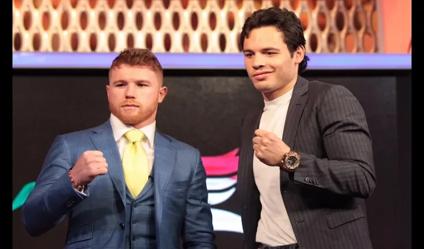 Chávez Jr. y Canelo Álvarez en un evento promocional. Foto/EFE