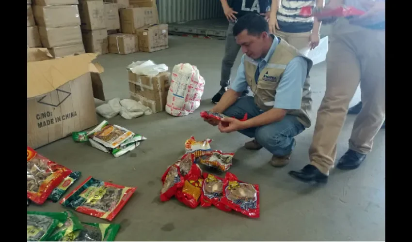 Alimentos sin registro sanitario