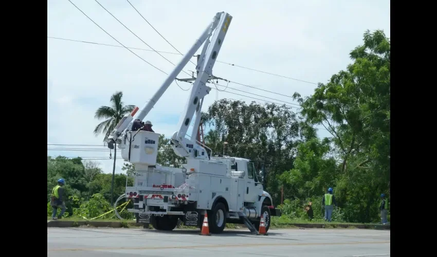 Problemas de la luz en Azuero 