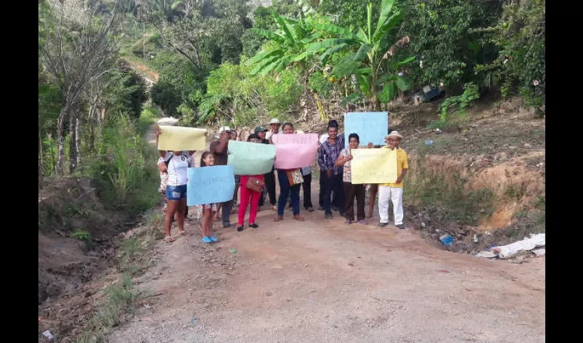 Protesta en La Honda.