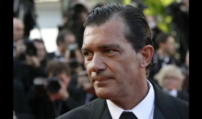 Banderas. 
