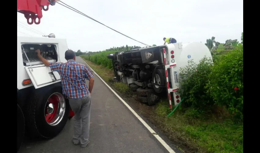 Funcionarios del Idaan se accidentan en Bocas del Toro