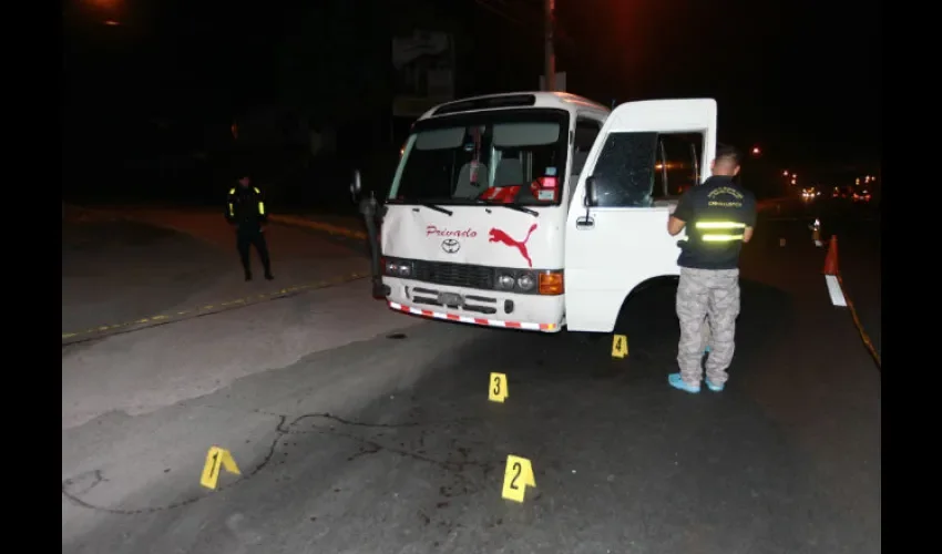 Conductor baleado en Villa Zaita