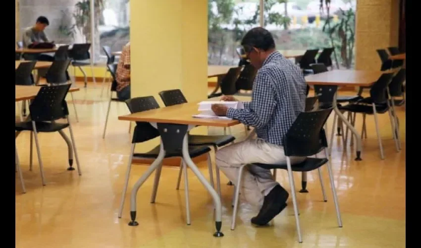 Biblioteca Nacional Ernesto J. Castillero R