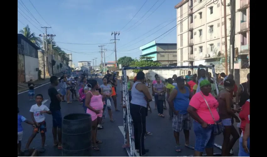 Protesta en Avenida Nacional 