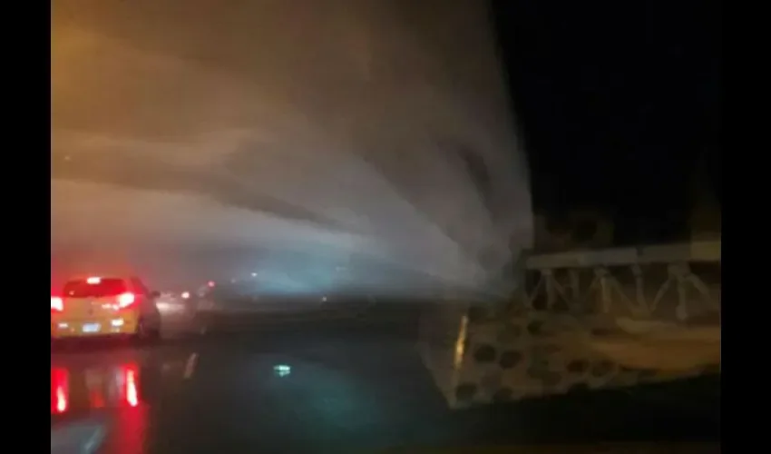 Tubería dañada en Colón 