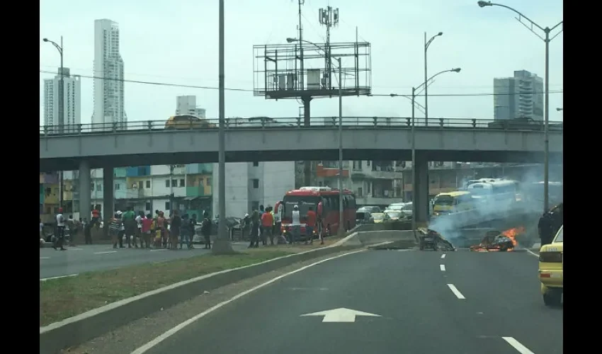 Residentes de Curundú protestan 