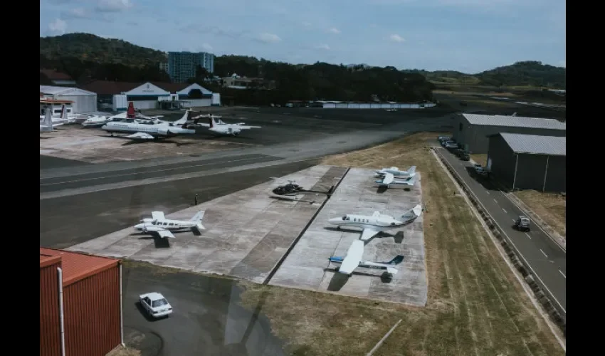 Aeropuerto Internacional Marcos A. Gelabert