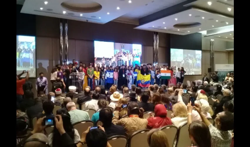  Red Global de Religiones a favor de niñez