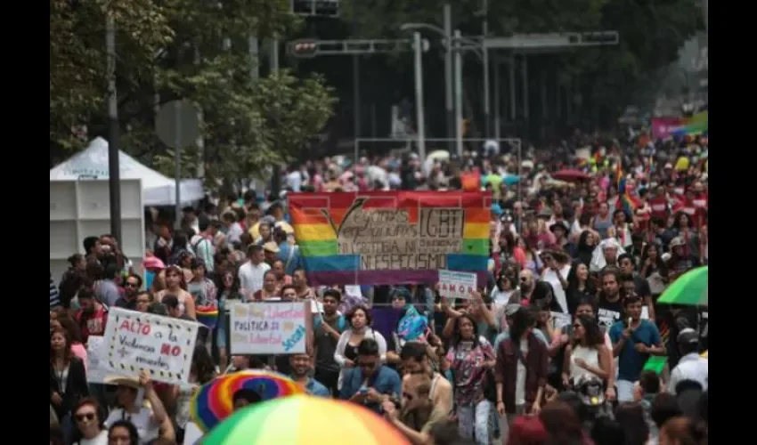 Colectivo lesbianas, Gais, Bisexuales y Transexuales en México 