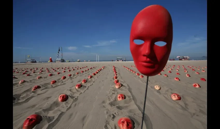 Mascaras rojas