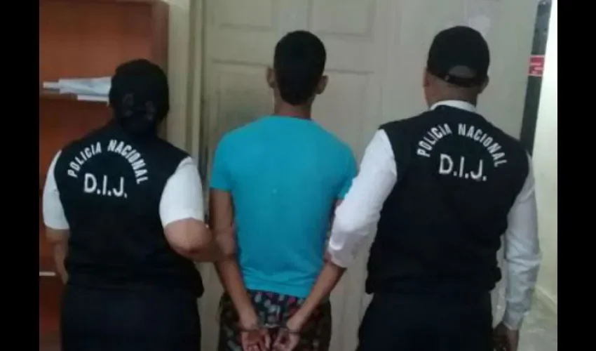 Retenido en Colón por robo