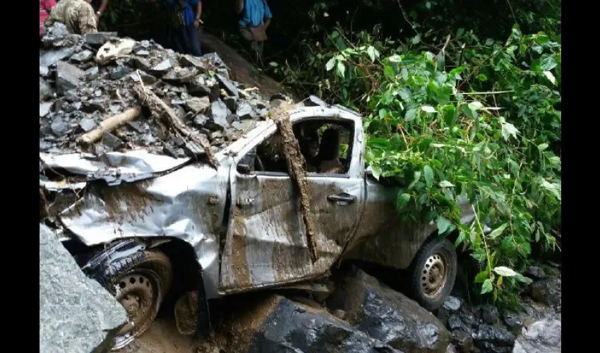 Docentes accidentados en comarca Ngäbe-Buglé.