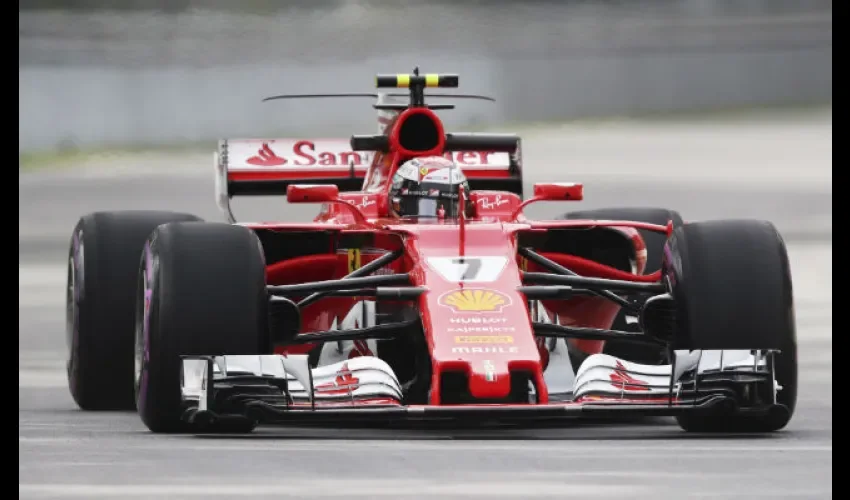 Kimi Raikkonen a bordo del Ferrari./ Foto AP