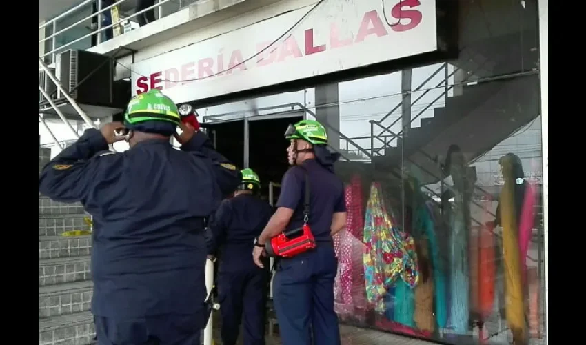 Conato de incendio en almacén de La Gran Estación 