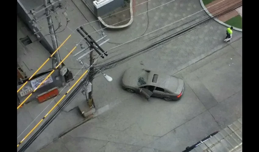 Carro del abogado Renato Pereira