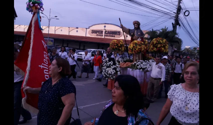 Devotos asisten a la romería en honor al santo patrono Santiago Apóstol 